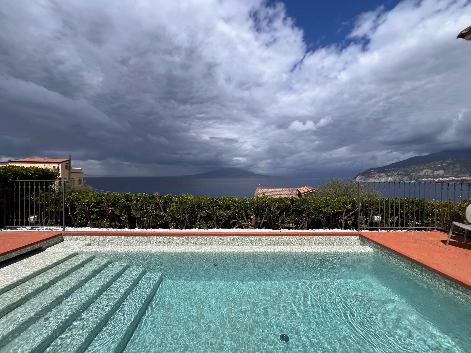 Готель Sorrento & Else Екстер'єр фото
